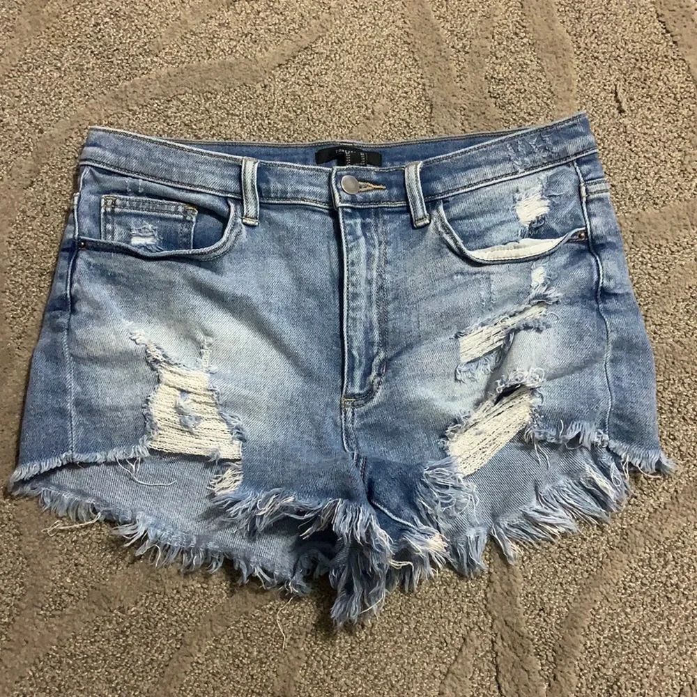 Shorts - Picture 2 of 2